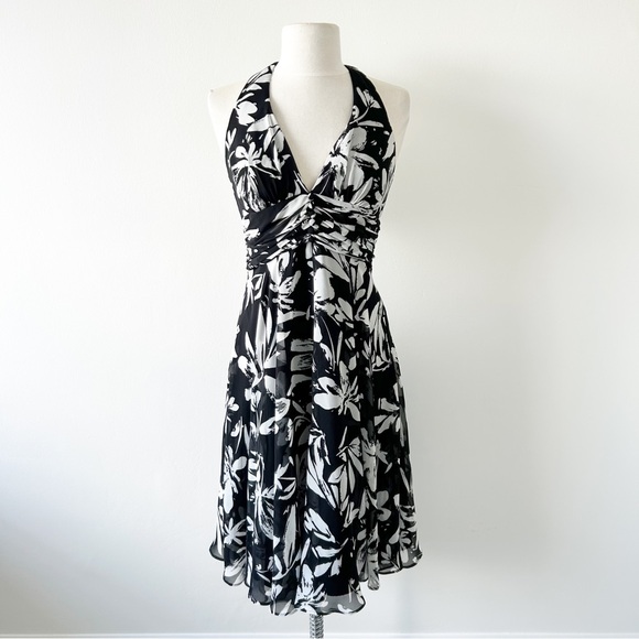 NEW White House Black Market Tropical Halter Chiffon Dress Size 0 - Picture 7 of 7